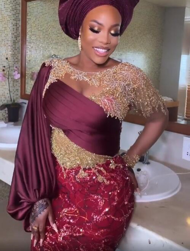 2022 Plus Size Arabic Aso Ebi Burgundy Luxurious Mermaid Prom Dresses Lace Beaded Evening Formal Party Second Reception Birthday Engagement Gowns Dres