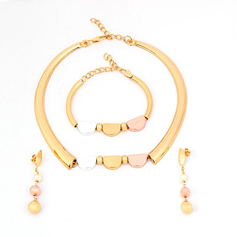 Earrings & Necklace Dubai Jewelry Sets Gold Color Bracelet Earring Set For Women African Wedding Party Jewelery Ethiopia Bridal Gifts, Silver
Earrings & Necklace Dubai Jewelry Sets Gold Color Bracelet Earring Set For Women African Wedding Party Jewelery Ethiopia Bridal Gifts, Silver