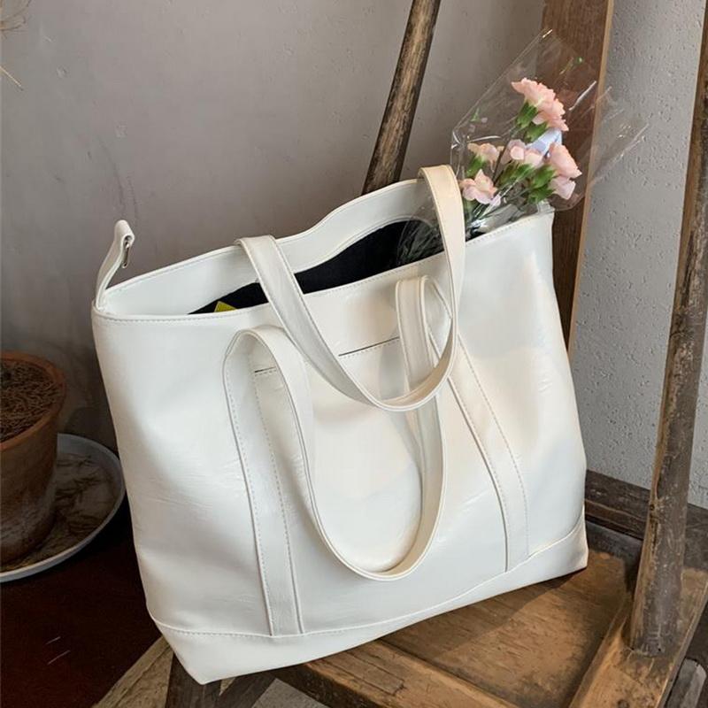 Large Capacity Women Top-handle Bags High Quality Solid Color Leather Shoulder Shopper For 2021 Designer Sac A Main Cross Body, Black
Large Capacity Women Top-handle Bags High Quality Solid Color Leather Shoulder Shopper For 2021 Designer Sac A Main Cross Body, Black