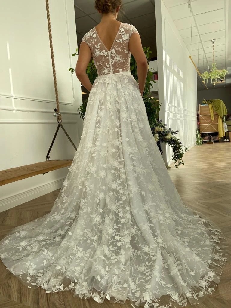 Women Dress V-neck Short Sleeve Perspective Lace White Prom es Woman Plus Size Long Summer Wedding 210524