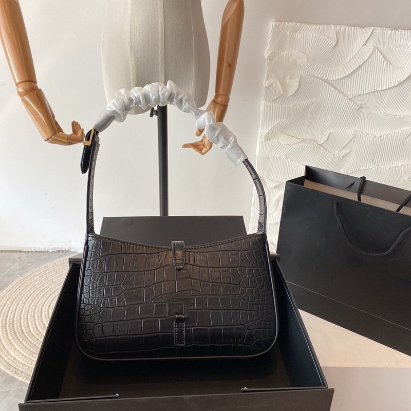 Original Leather Women LE5A7 Fashion Shoulder Crossbody Bags Hobo LE 5 A7 Vintage Underarm Bag Designer Luxurys Handbags Lady Clutch Purse, Add box
Original Leather Women LE5A7 Fashion Shoulder Crossbody Bags Hobo LE 5 A7 Vintage Underarm Bag Designer Luxurys Handbags Lady Clutch Purse, Add box