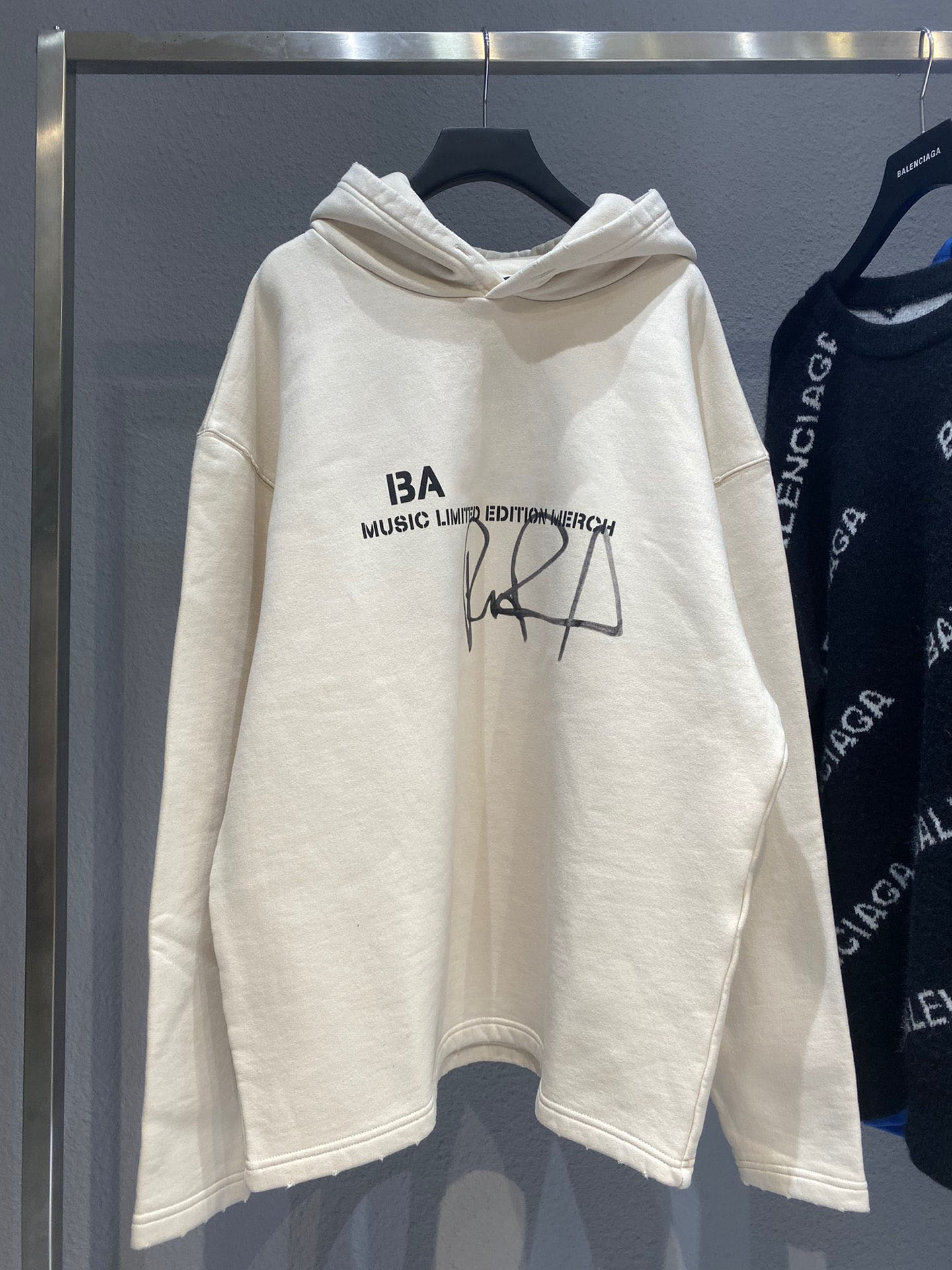 New AOP jacquard letter knitted sweater in autumn / winter 2021acquard knitting machine e Custom jnlarged detail crew neck cotton h5h54
New AOP jacquard letter knitted sweater in autumn / winter 2021acquard knitting machine e Custom jnlarged detail crew neck cotton h5h54