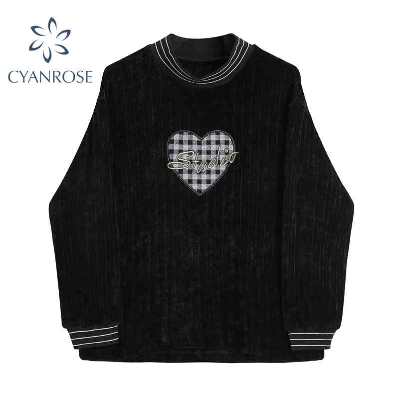 Long Sleeve Graphic Tees Women Love Pattern O Neck Pullover Female Gothic Shirt Streetwear Oversized Fashion Blouse Black Tops 210417
Long Sleeve Graphic Tees Women Love Pattern O Neck Pullover Female Gothic Shirt Streetwear Oversized Fashion Blouse Black Tops 210417