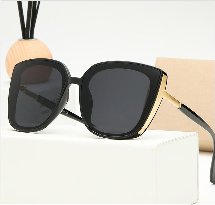 New Classic Retro Designer Sunglasses Fashion Trend 9286 Sun Glasses Anti-Glare Uv400 Casual Eyeglasses For Women
New Classic Retro Designer Sunglasses Fashion Trend 9286 Sun Glasses Anti-Glare Uv400 Casual Eyeglasses For Women