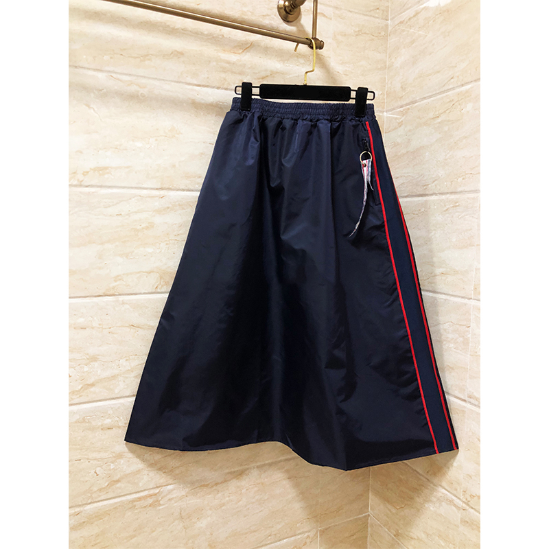 2021 Runway Designer Fashion Women High Waist A-line Knee-length Skirts Embroidery Soild Lady Skirts, Multi
2021 Runway Designer Fashion Women High Waist A-line Knee-length Skirts Embroidery Soild Lady Skirts, Multi
