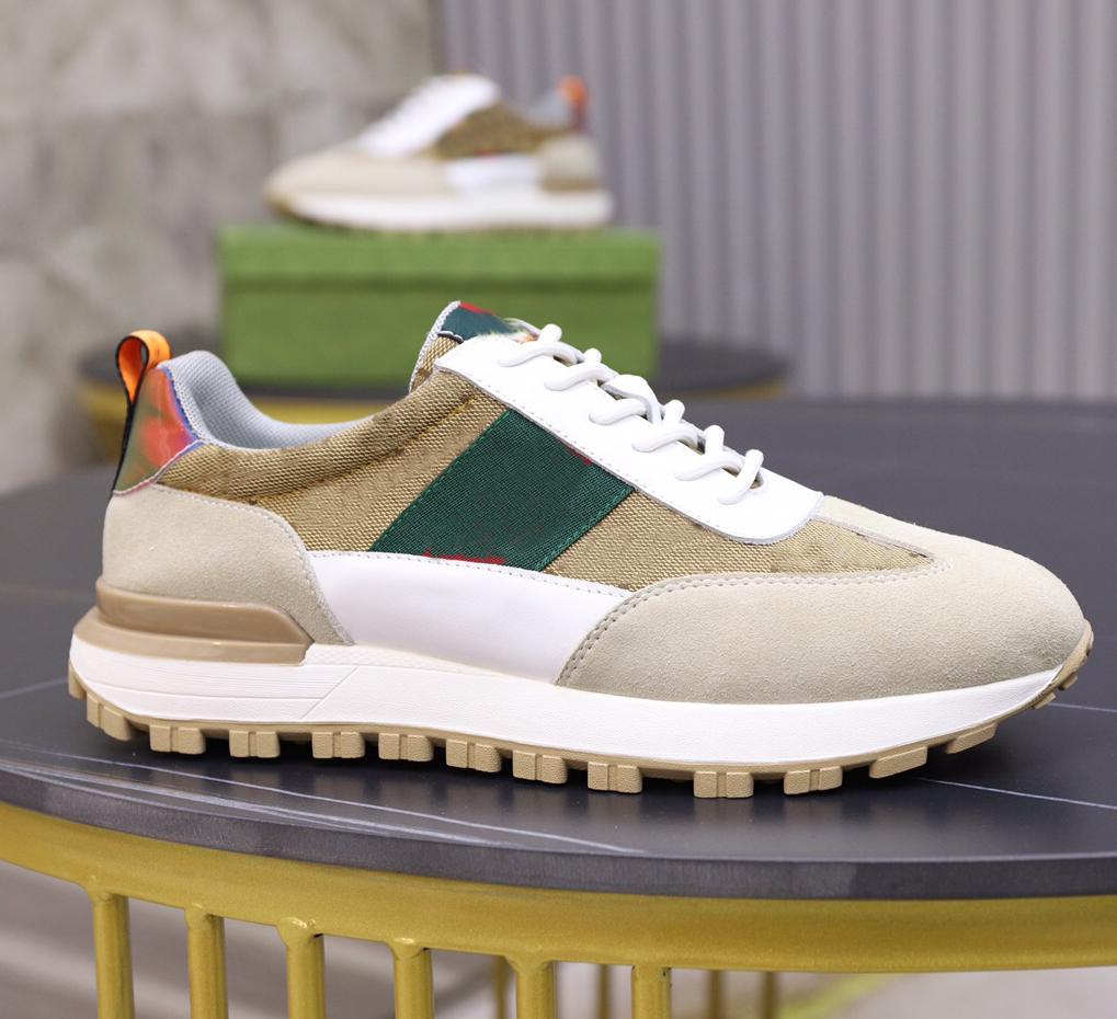 Rhyton Running shoes Red and green ribbon Italy TWO G sports men chaussures de designer Christmas Casual Outdoor Sneakers Tennis 1977 course
Rhyton Running shoes Red and green ribbon Italy TWO G sports men chaussures de designer Christmas Casual Outdoor Sneakers Tennis 1977 course