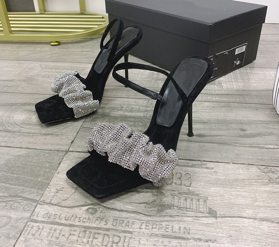 Fashion WANG High Heels sandals slippers Summer women flip flops lady shoes Flat Ladies Designer luxury Scuffs 8cm and 10cm, Black
Fashion WANG High Heels sandals slippers Summer women flip flops lady shoes Flat Ladies Designer luxury Scuffs 8cm and 10cm, Black
