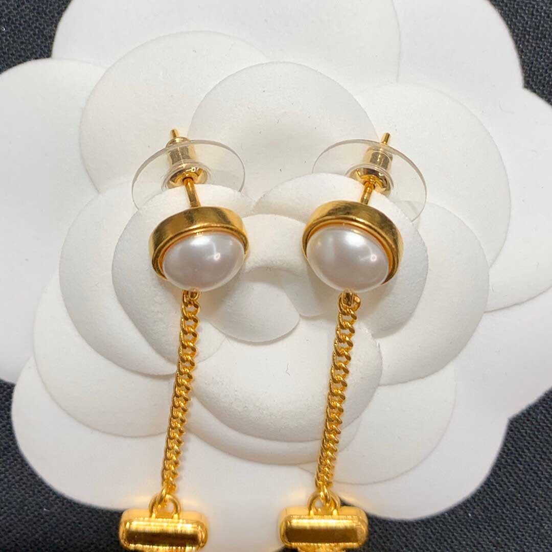 Bottle shape with diamond and black color Drop earring for women wedding jewelry gift pearl style PS3101, Golden
Bottle shape with diamond and black color Drop earring for women wedding jewelry gift pearl style PS3101, Golden