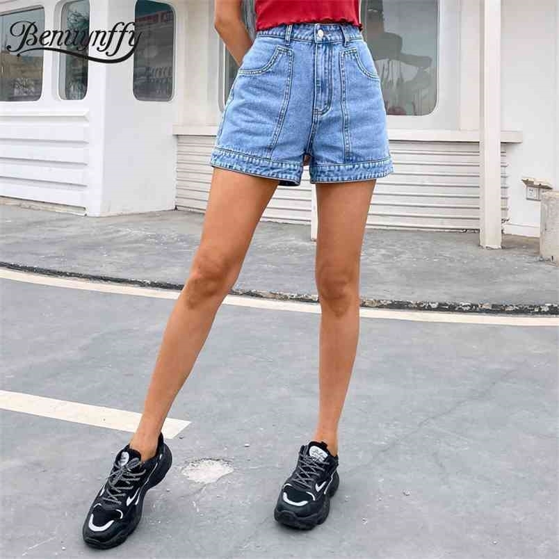 Slant Pocket Solid Washed Denim Shorts Women Fashion Zipper Fly High Waisted Casual Ladies Straight Leg Short Jeans 210510