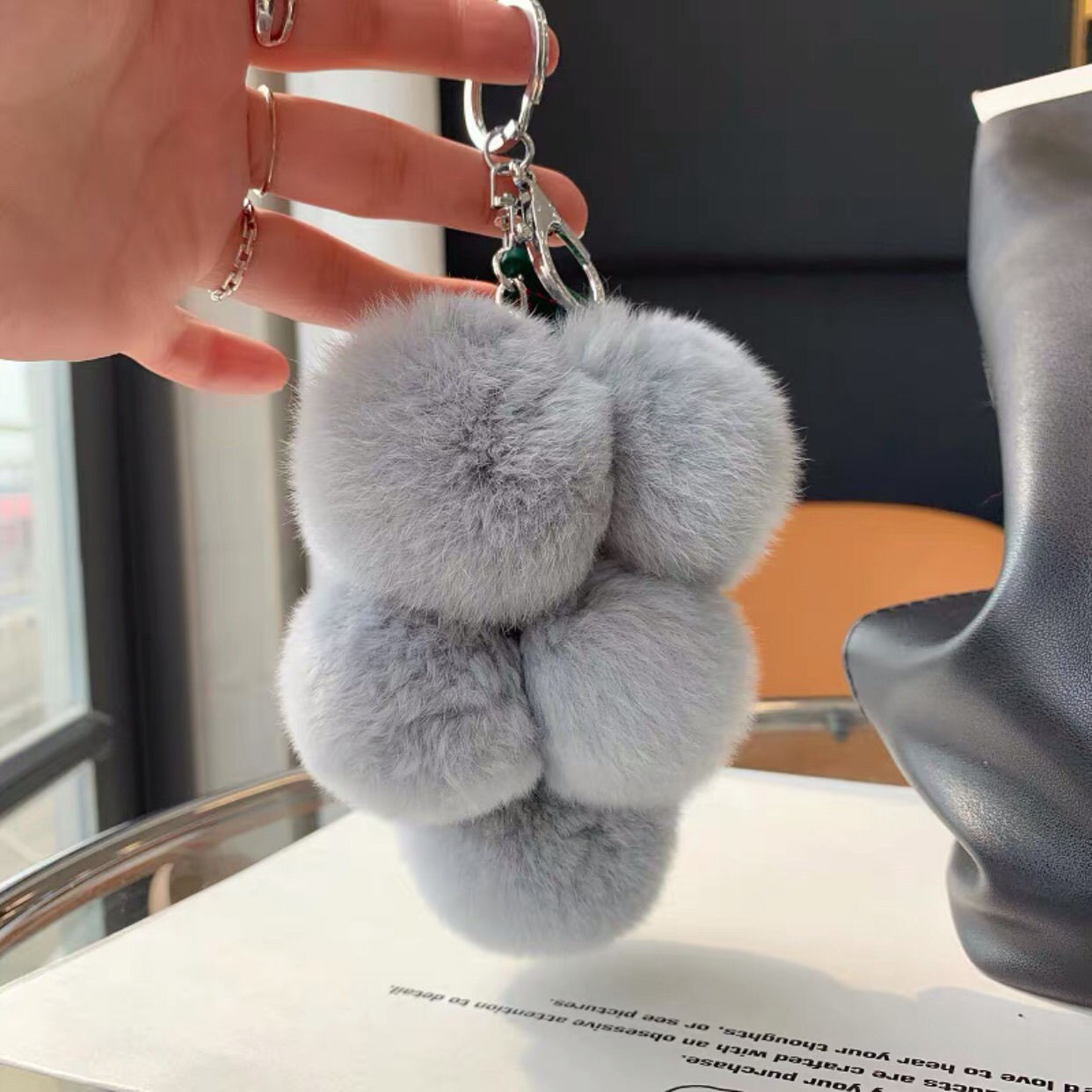 Lovely Grape Chain Key Rings Plush Bag Pendant Net Red Plush Ball Car Key Chain Pendant Accessories