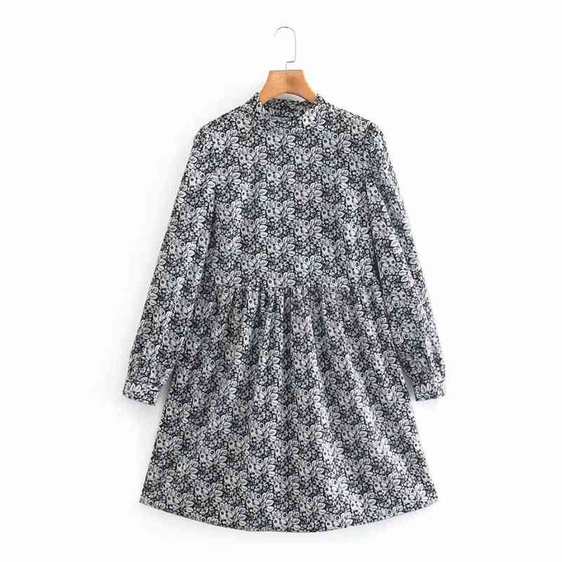 Women Casual Stand Collar Floral Straight Dress Long Sleeve Vintage Knee Length Party NX2117 210525, Black
Women Casual Stand Collar Floral Straight Dress Long Sleeve Vintage Knee Length Party NX2117 210525, Black