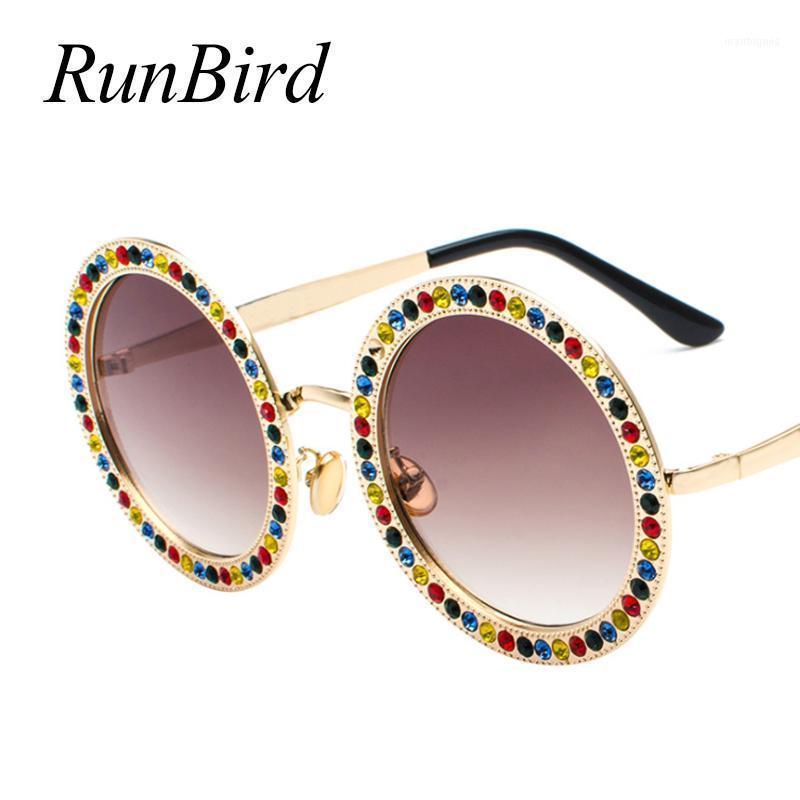Sunglasses Big Round Women Brand Design Crystal Stone Metal Frame Sunglass Top Quality Retro Summer Sun Glasses UV400 5204R1
Sunglasses Big Round Women Brand Design Crystal Stone Metal Frame Sunglass Top Quality Retro Summer Sun Glasses UV400 5204R1