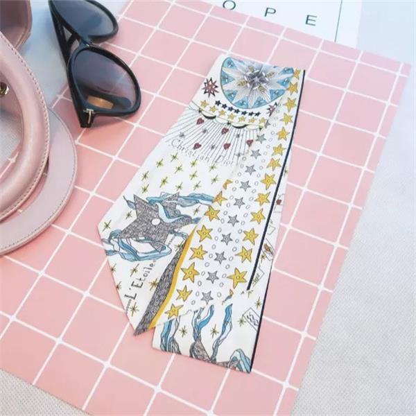 Designer Headband luxury brand women's scarves letterpattern small scarf high quality material neckerchief fashion accessories size 6*100cm
Designer Headband luxury brand women's scarves letterpattern small scarf high quality material neckerchief fashion accessories size 6*100cm