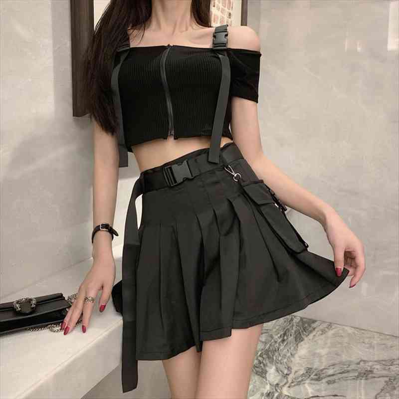 gothic high waist belt pleated mini skirt women fashion streetwear korean womens hip hop cargo punk skirts, Black
gothic high waist belt pleated mini skirt women fashion streetwear korean womens hip hop cargo punk skirts, Black