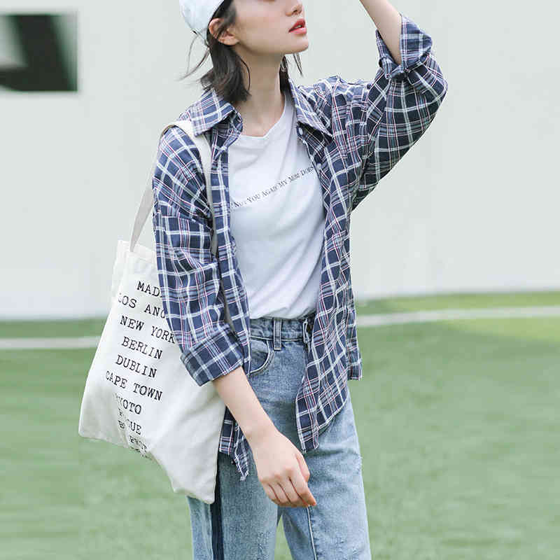 Women Elegant Plaid Blouse Bawting Long Sleeve Lady Shirts Pocket Turn Down Collar Casual Shirt Tunic Roupas Feminina 210508
