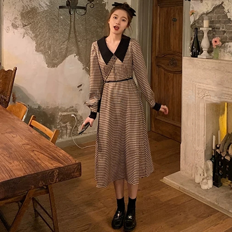 2021plaid elegant dress spring women long sleeve high waist vintage dress evening female korean style one-piece fashion lady clothes, Black;gray
2021plaid elegant dress spring women long sleeve high waist vintage dress evening female korean style one-piece fashion lady clothes, Black;gray