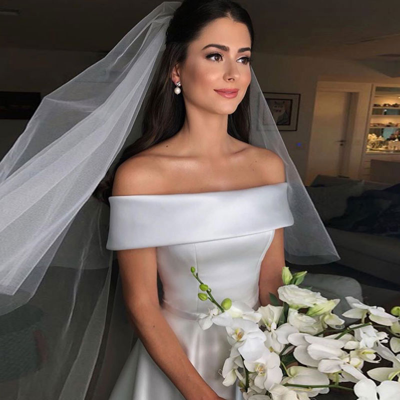 Simple Satin A Line Wedding Dress Bateau Neck Short Sleeve Boho White Bridal Gowns Robe De Mariee Vestido Plus Size Bride Dresses 2022