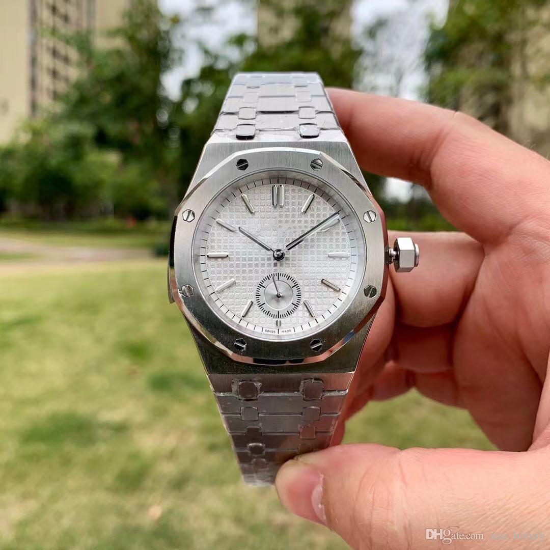 Super 26591 41 Mens Watches Automatic mechanical movement 316L fine steel case Small second hand at six o 'clock montre DE luxe, Box
Super 26591 41 Mens Watches Automatic mechanical movement 316L fine steel case Small second hand at six o 'clock montre DE luxe, Box