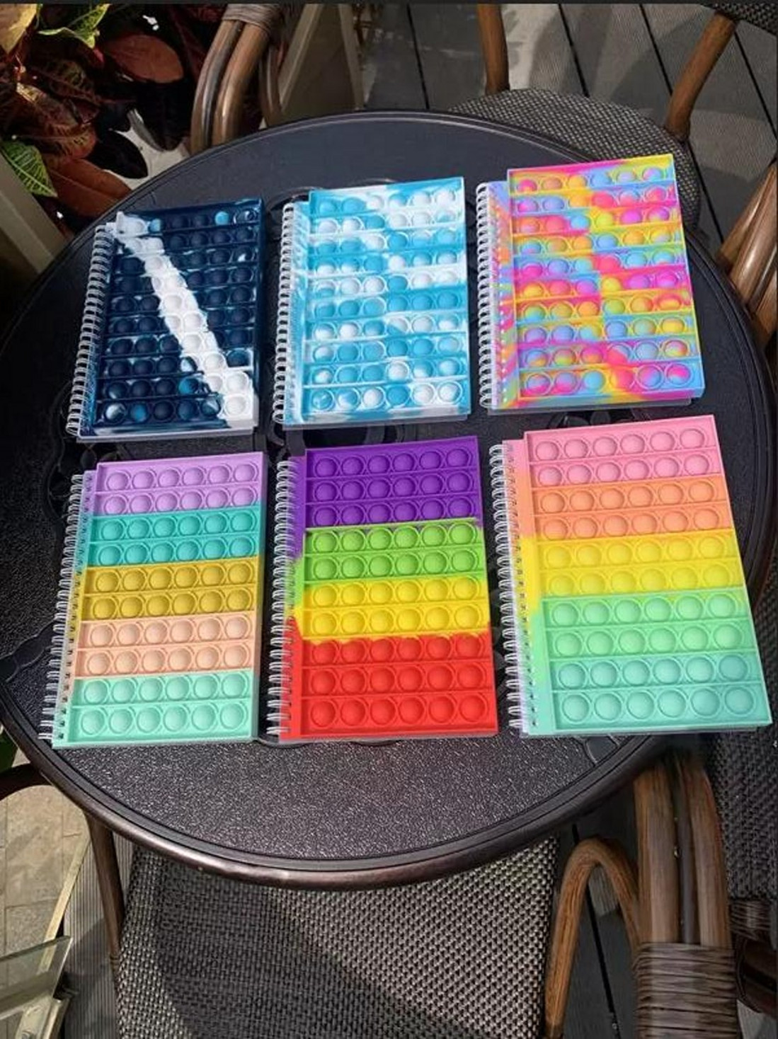 New Fidget Rainbow Notebook A5 Finger Bubble Silicone Simple Dimple Cover Decompression Push Toys For kids Gift Party Favor
New Fidget Rainbow Notebook A5 Finger Bubble Silicone Simple Dimple Cover Decompression Push Toys For kids Gift Party Favor