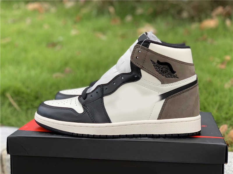 2021 Authentic 1 High OG Dark Mocha Dress Shoes Sail Black Leather Overlays Fragment 1S Travis Scotts White Men Outdoor Sports Sneakers With box
2021 Authentic 1 High OG Dark Mocha Dress Shoes Sail Black Leather Overlays Fragment 1S Travis Scotts White Men Outdoor Sports Sneakers With box