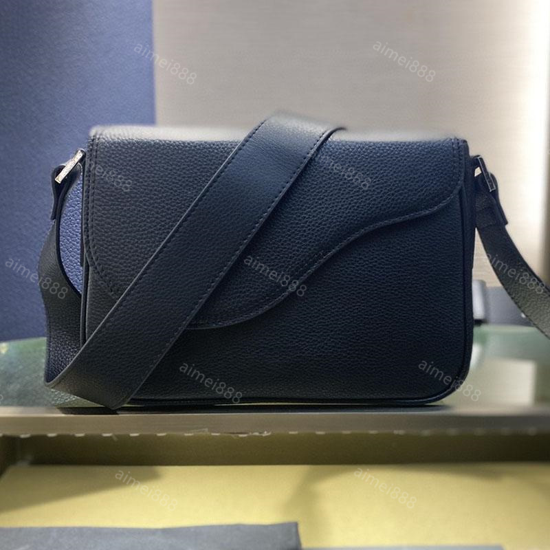 2021 fashion messenger bag Designer Shoulder Bag high quality leather men's dinner wallet hanger luggage label shopping waist bags
2021 fashion messenger bag Designer Shoulder Bag high quality leather men's dinner wallet hanger luggage label shopping waist bags