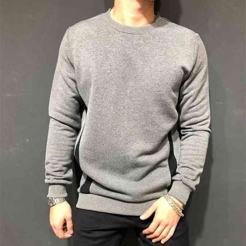 Autumn and winter 2021 new solid color splicing round neck casual men's long sleeve sweater, Gray
Autumn and winter 2021 new solid color splicing round neck casual men's long sleeve sweater, Gray
