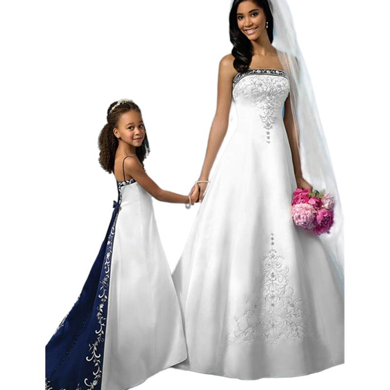 Vintage Rustic Satin Embroidery Wedding Dress White And Navy 2022 Plus Size Strapless Lace-up Court Train Bride Gowns Color Matched A Line Long Weddin