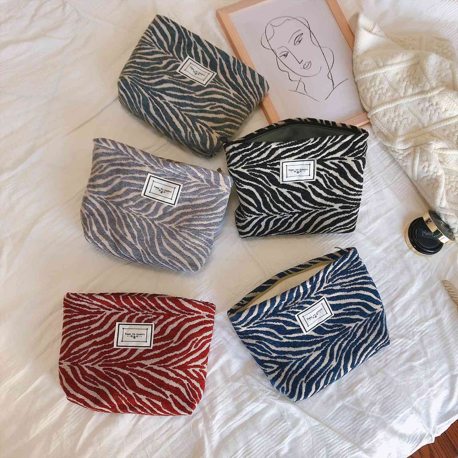 large women zebra pattern cosmetic bags canvas waterproof zipper make up travel washing makeup organizer beauty case
large women zebra pattern cosmetic bags canvas waterproof zipper make up travel washing makeup organizer beauty case