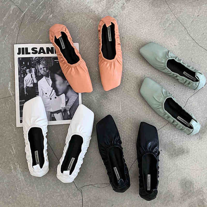 Dress Shoes Fashion Women Flats Square Toe Comfortable Ladies Slip On Mules Elegant Solid Color Black White Elastic Casual Loafers
Dress Shoes Fashion Women Flats Square Toe Comfortable Ladies Slip On Mules Elegant Solid Color Black White Elastic Casual Loafers