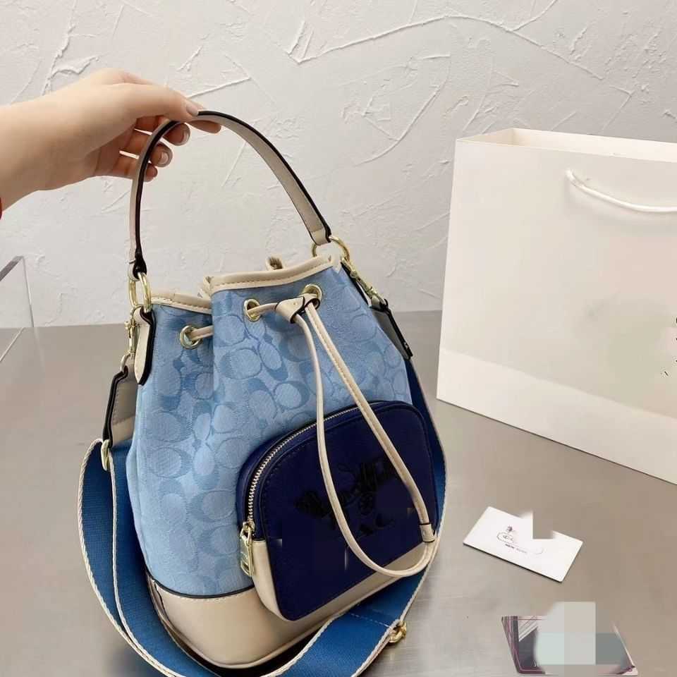 Women Luxurys Designers Bags 2021 designer handbags Multi Pochette Crossbody Bag Zhouzhoubao123 Louisbags_18 Hanghhangbag Small Versati 33GN
Women Luxurys Designers Bags 2021 designer handbags Multi Pochette Crossbody Bag Zhouzhoubao123 Louisbags_18 Hanghhangbag Small Versati 33GN