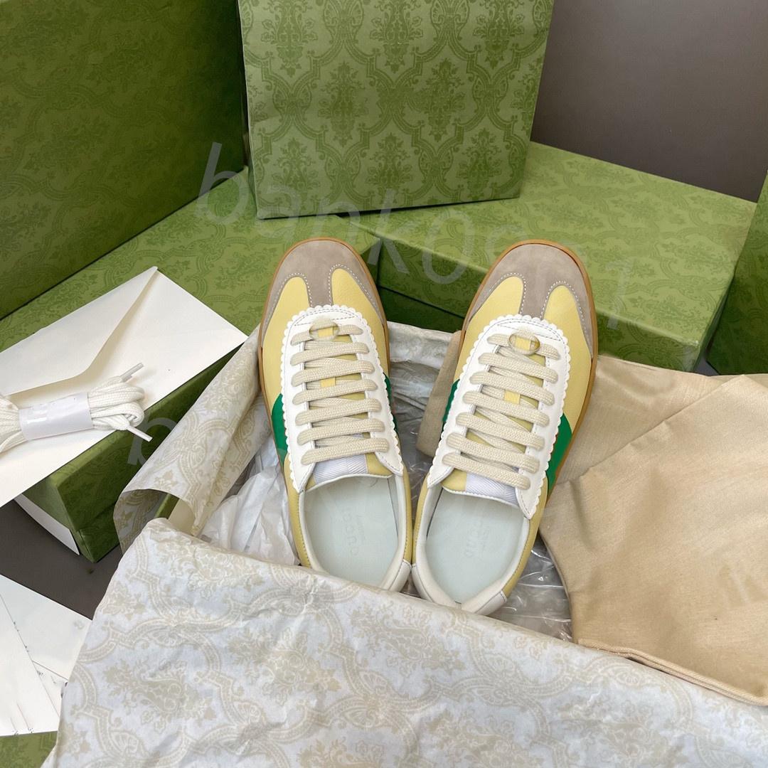 Designer Woman men hiking sneakers Casual Shoes canvas kid Martin slide foam sandal heel boot slipper platform runner genuine leather Distribution Dust Bag with box, Dustbag
Designer Woman men hiking sneakers Casual Shoes canvas kid Martin slide foam sandal heel boot slipper platform runner genuine leather Distribution Dust Bag with box, Dustbag