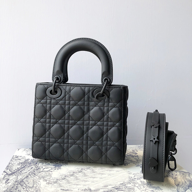 Bag Compare with similar Items original high-quality designer handbags Shoulder Crossbody Lady Leather Ladies
Bag Compare with similar Items original high-quality designer handbags Shoulder Crossbody Lady Leather Ladies
