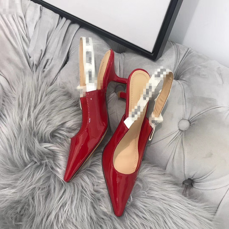 2021 latest calf patent leather women's sandals, 1.0cm6.5cm10cm heel high heels, fashionable sexy letter cloth 35-40, Red
2021 latest calf patent leather women's sandals, 1.0cm6.5cm10cm heel high heels, fashionable sexy letter cloth 35-40, Red