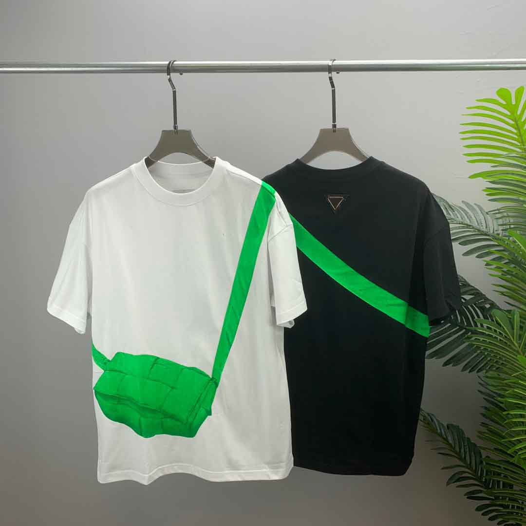 2021ss spring and summer new high grade cotton printing short sleeve round neck panel T-Shirt Size: m-l-xl--xxxl Color: black white BC53C33d
2021ss spring and summer new high grade cotton printing short sleeve round neck panel T-Shirt Size: m-l-xl--xxxl Color: black white BC53C33d