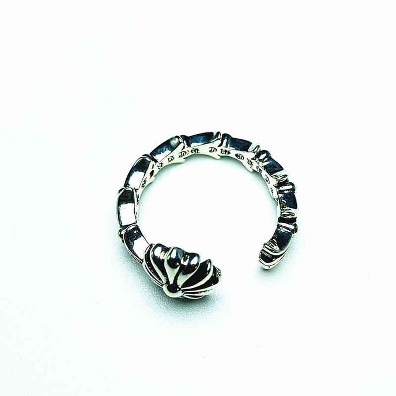 925 Sterling Silver Croquet Cross Ring Men's and Women's Thai Silver Punk Couple Tail Chrome 2021new Hearts
925 Sterling Silver Croquet Cross Ring Men's and Women's Thai Silver Punk Couple Tail Chrome 2021new Hearts