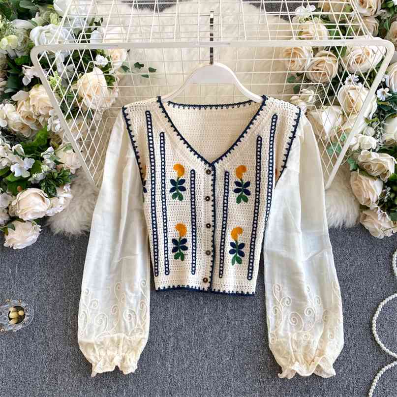 Korean Women's Ins Embroidered Knit Short Tops Lady Fashion Long Sleeve Holiday Blouse V Neck Elegant Shirts Q069 210527