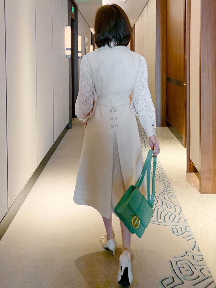 Fashion Atmosphere Lapel Double-breasted Close Tied With Belt Splicing Elegant Lace Sleeve Trench Coat The Winter 2021 Women's Tracksuits