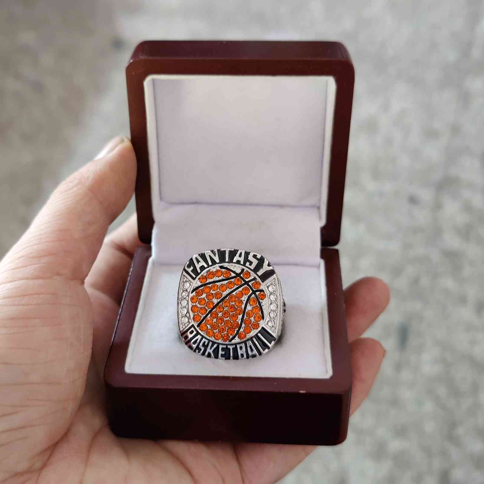 Fantasy Basketball Championship Ring With Wooden Box Fan Gift wholesale, Golden;silver
Fantasy Basketball Championship Ring With Wooden Box Fan Gift wholesale, Golden;silver