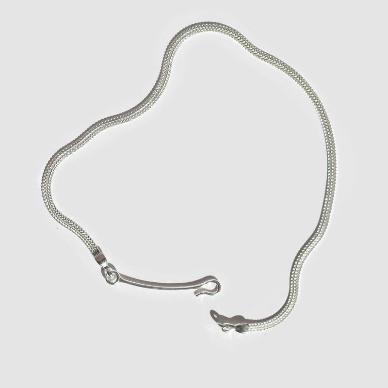 Chokers Gold And Silver Color Woven Chain Hook Simple Short Money Female Choker Collar Neck Necklace
Chokers Gold And Silver Color Woven Chain Hook Simple Short Money Female Choker Collar Neck Necklace