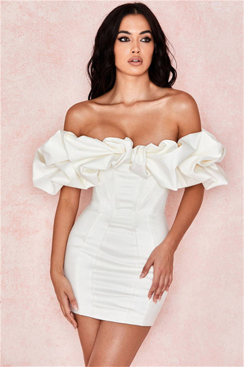 Women Spring Off Shoulder Pleated Sexy Dress Short Sleeve Midi Dress Bodycon Sexy Party Dress 011901 high quality 2021, Blanc
Women Spring Off Shoulder Pleated Sexy Dress Short Sleeve Midi Dress Bodycon Sexy Party Dress 011901 high quality 2021, Blanc