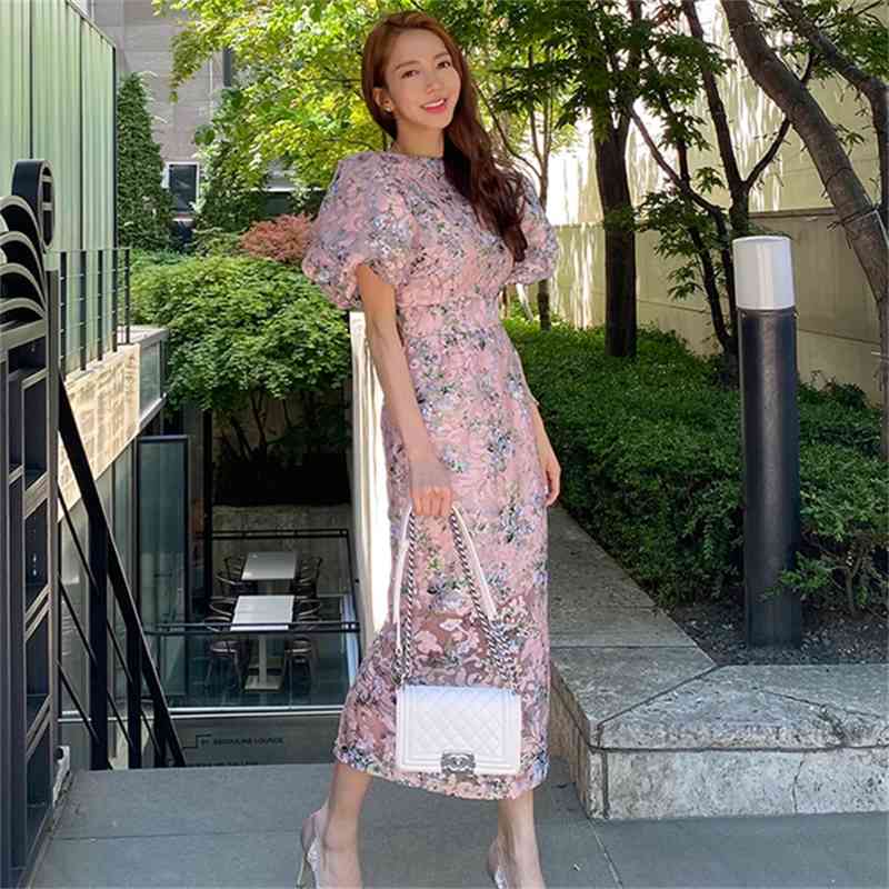 Women Summer Elegant Puff Sleeve Dress Female Fashion Office Lady Robe Femme Vintage Lace Flowers Embroidery Slim Pencil 210519