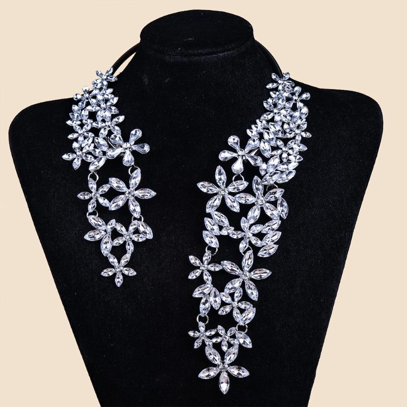 Chokers Exaggerated Rhinestone Flower Long Open Large Collar Necklace Jewelry For Women Luxury Crystal Statement Choker Gift
Chokers Exaggerated Rhinestone Flower Long Open Large Collar Necklace Jewelry For Women Luxury Crystal Statement Choker Gift