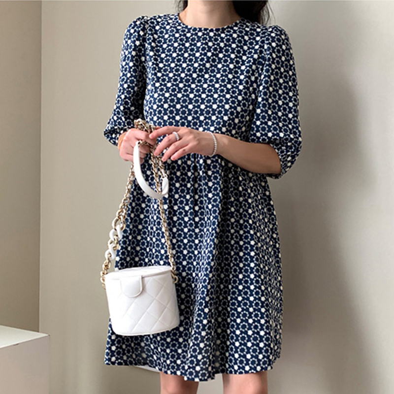 Women Dress Summer Korean Elegant Temperament Embroidery O-Neck Puff Sleeve Casual Chic Vestidos 210519