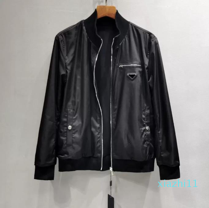 2021 men s hoodies classic casual jacket Stand-up collar reversible design Wear both sides embroidery Imported renewable nylon material, Black
2021 men s hoodies classic casual jacket Stand-up collar reversible design Wear both sides embroidery Imported renewable nylon material, Black