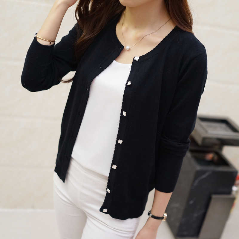 Sweater female spring knit cardigan sweater thin section long sleeve single-breasted short coat 210527
Sweater female spring knit cardigan sweater thin section long sleeve single-breasted short coat 210527
