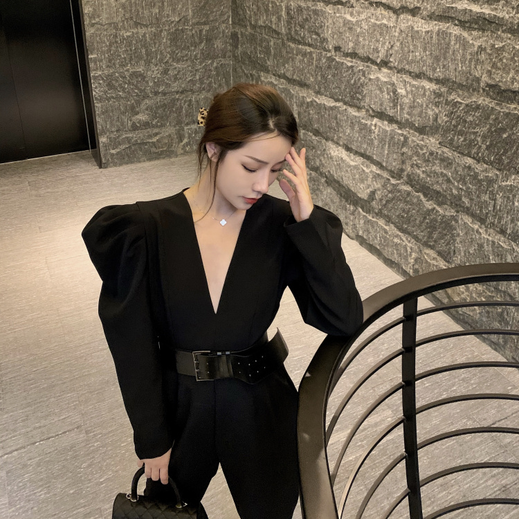 Korean Vintage Solid Women Jumpsuit Sexy Deep V Neck Playsuit Elegant Office Lady Puff Long Sleeve Fashion With Belt 210519