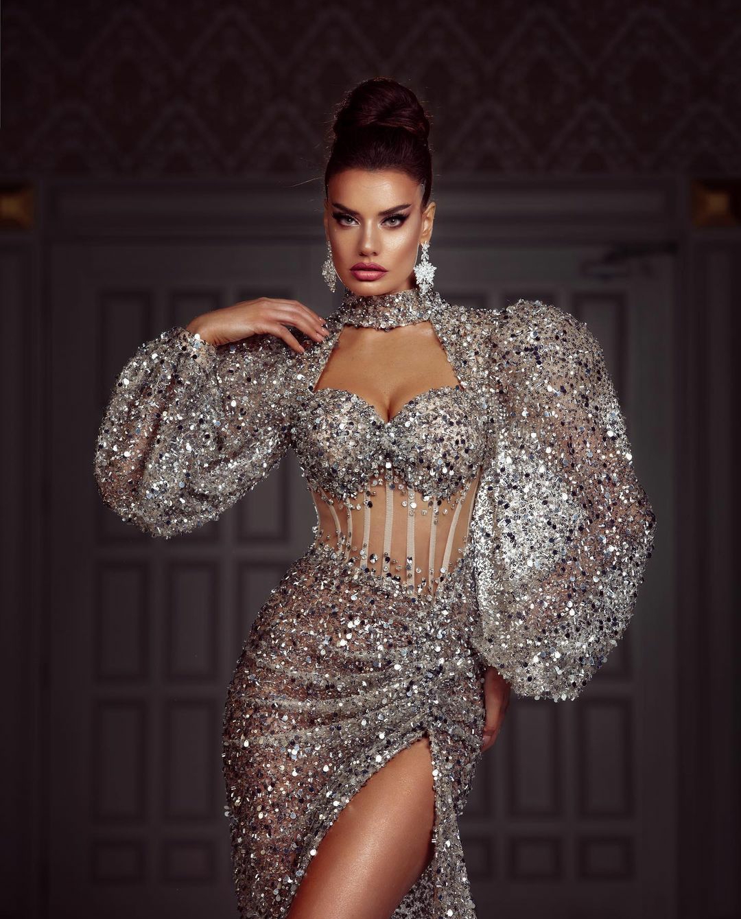 Stunning Silver Sequined Evening Dresses Long Sleeves Mermaid Prom Gowns Side Split Exposed Boning Custom Made Sexy Party Dress