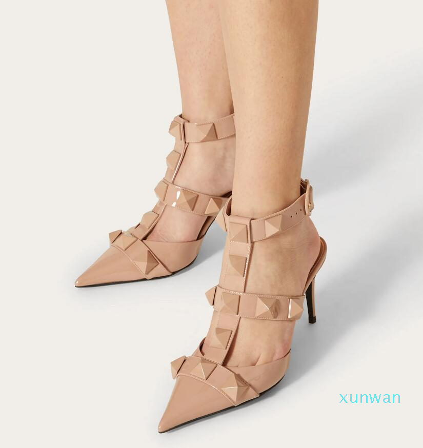 Summer Luxury Roman Stud Sandal !! Maxi Rock Studs Strappy Pumps Black Nude Patent Leather Lady High Heels Party Wedding Bridal EU35-42
Summer Luxury Roman Stud Sandal !! Maxi Rock Studs Strappy Pumps Black Nude Patent Leather Lady High Heels Party Wedding Bridal EU35-42