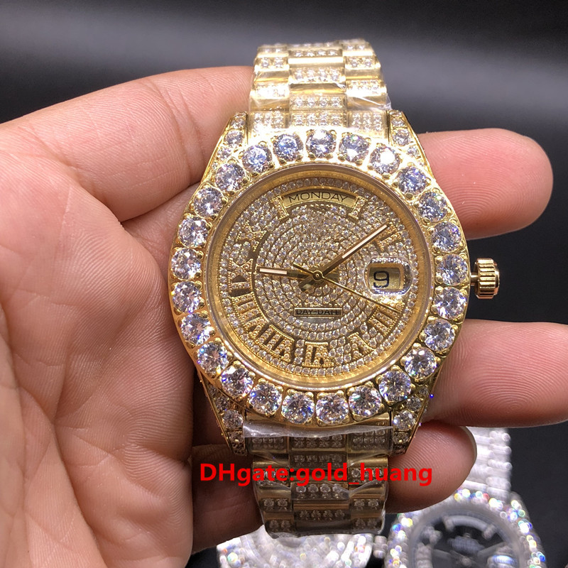 Luxury 43mm claw Bezel big diamonds automatic man watch, high-quality stainless steel CZ Fully Iced Out Diamond Rome Markers Golden shell men's watches, Gold shell;black face
Luxury 43mm claw Bezel big diamonds automatic man watch, high-quality stainless steel CZ Fully Iced Out Diamond Rome Markers Golden shell men's watches, Gold shell;black face