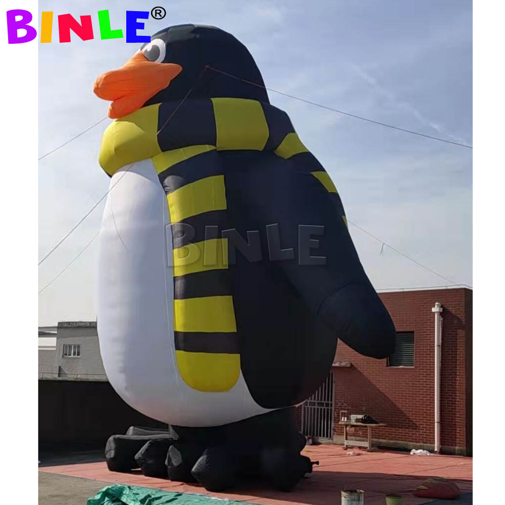 Customized 28ft Tall Giant Inflatable Chad The Penguin For Outdoor Christmas Decoration